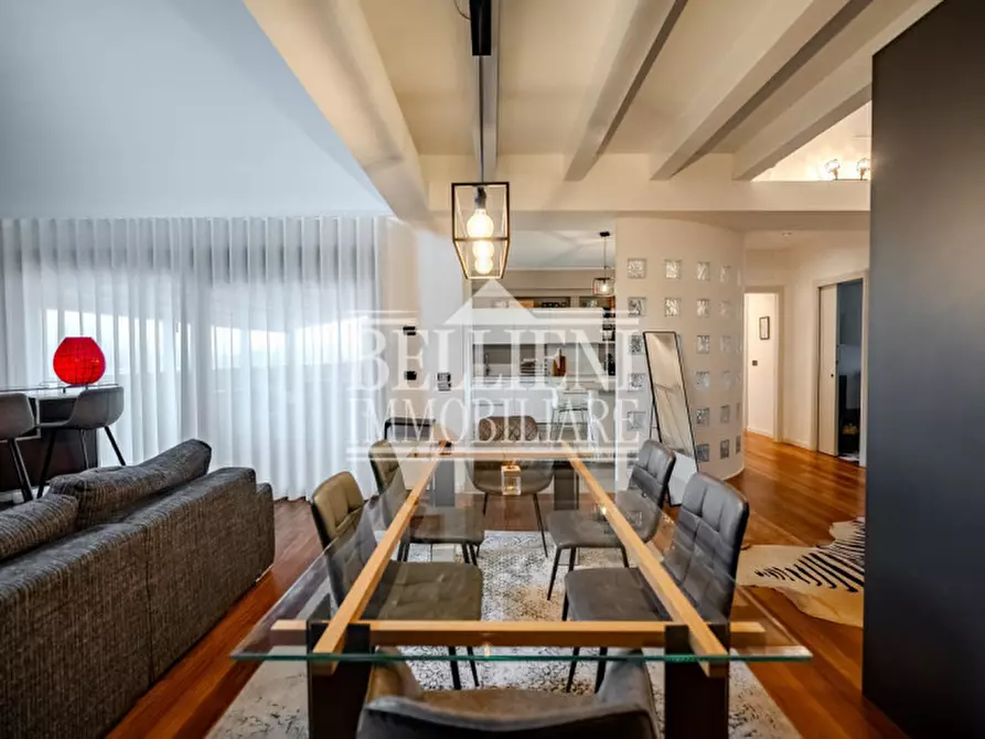 Immagine 1 di Attico in vendita  in via festari a Vicenza