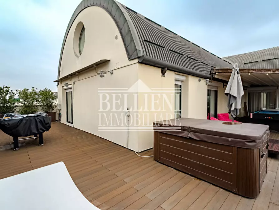 Immagine 16 di Attico in vendita  in via festari a Vicenza