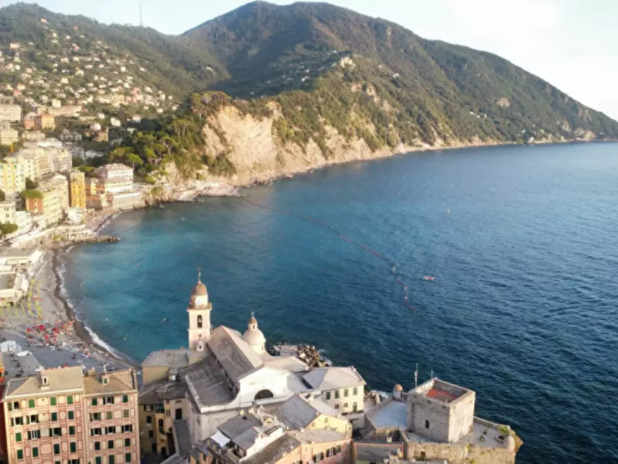 Immagine 1 di Appartamento in vendita  in Via Figari a Camogli