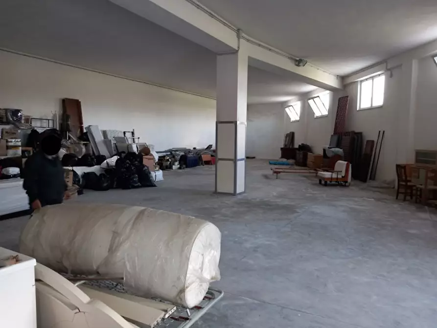 Immagine 37 di Capannone industriale in vendita  in SS. 16 Ostuni - Carovigno a Ostuni
