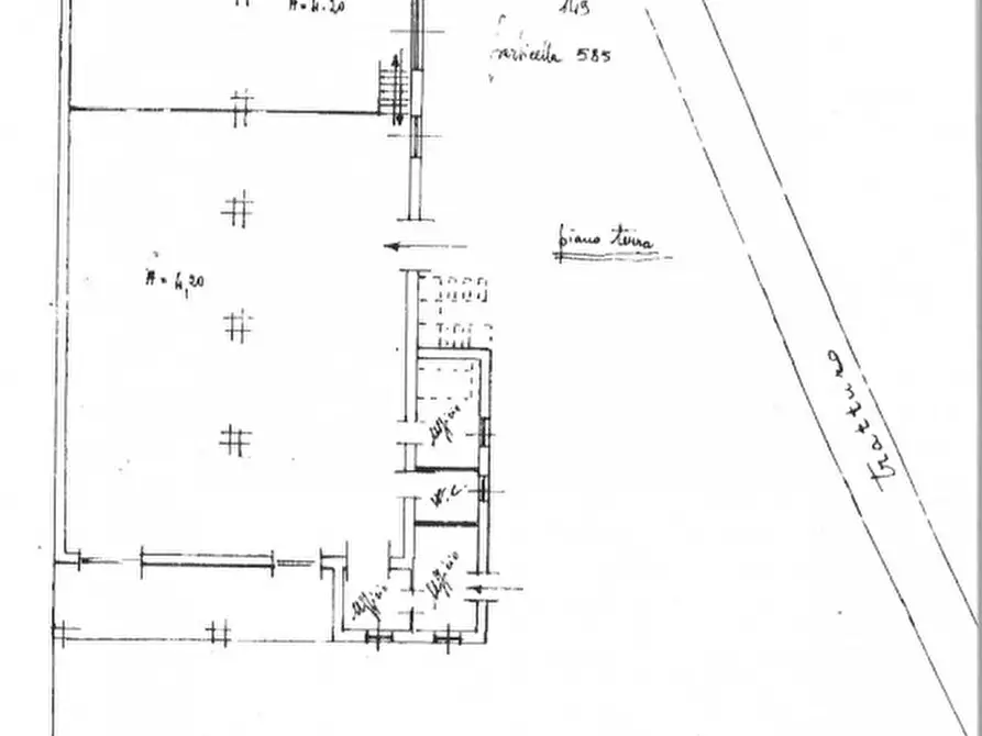 Immagine 39 di Capannone industriale in vendita  in SS. 16 Ostuni - Carovigno a Ostuni