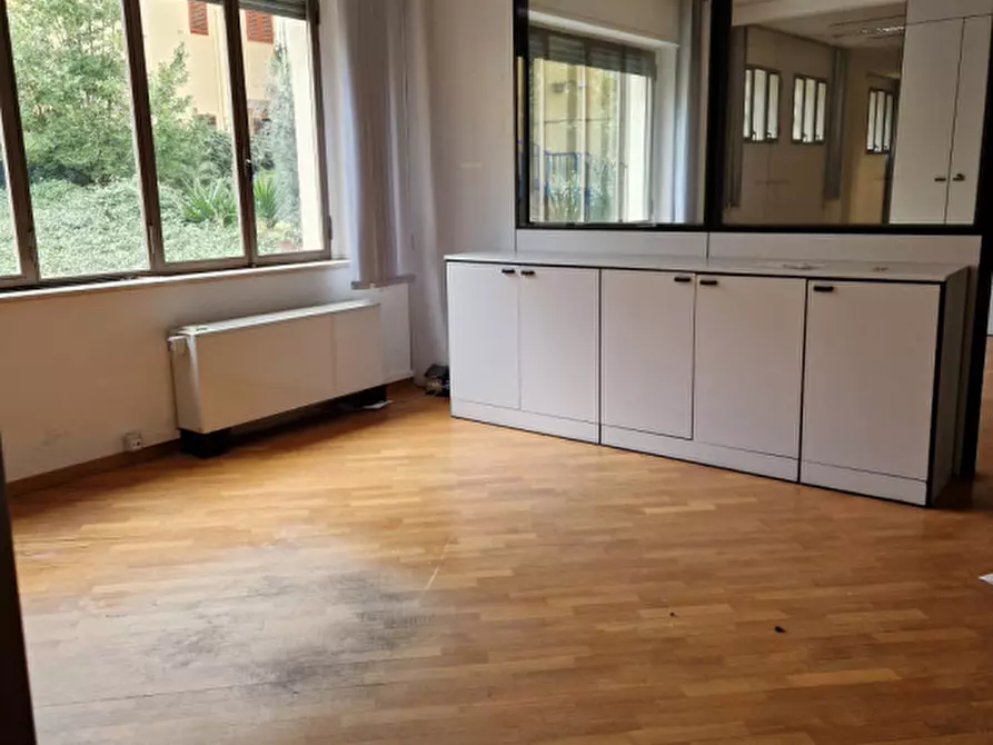 Immagine 10 di Ufficio in affitto  in VIA GIOBERTI a Firenze