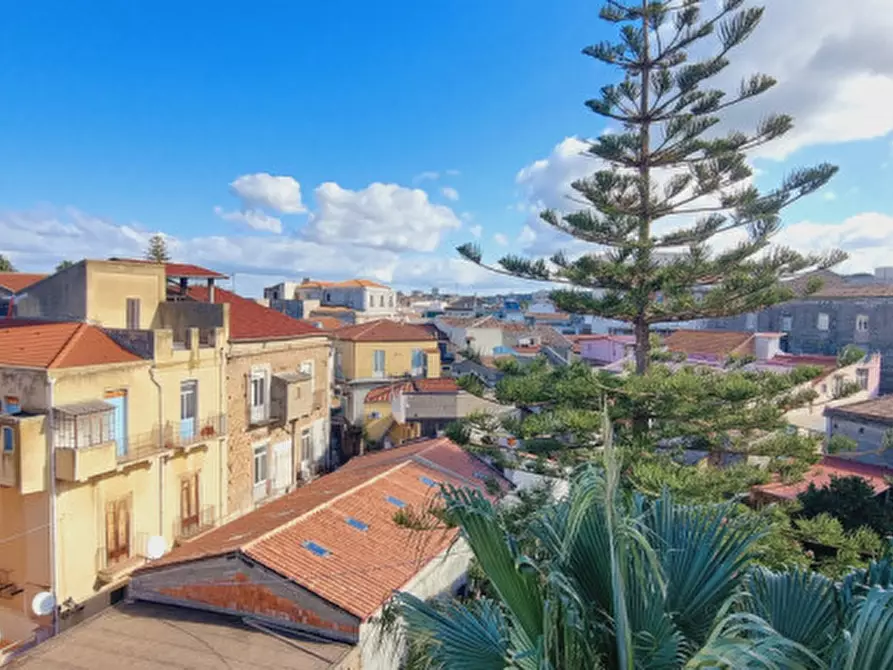 Immagine 5 di Appartamento in vendita  in Via Armado Curcio, 40 a Barcellona Pozzo Di Gotto