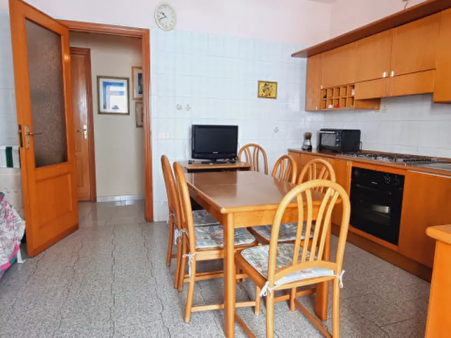 Immagine 8 di Appartamento in vendita  in Via Armado Curcio, 40 a Barcellona Pozzo Di Gotto