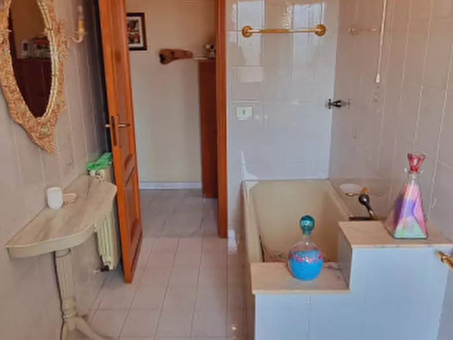 Immagine 20 di Appartamento in vendita  in Via Armado Curcio, 40 a Barcellona Pozzo Di Gotto