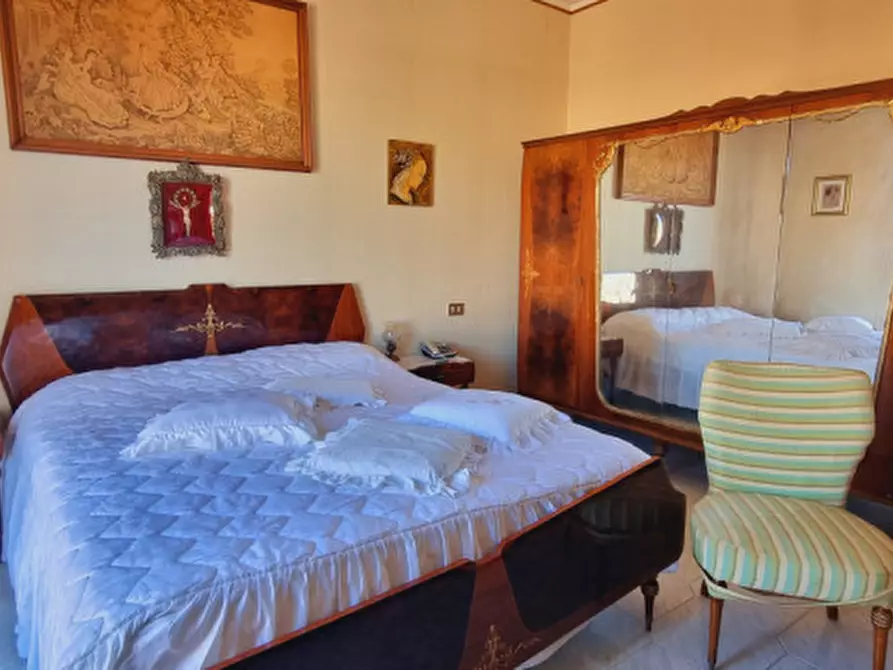 Immagine 22 di Appartamento in vendita  in Via Armado Curcio, 40 a Barcellona Pozzo Di Gotto