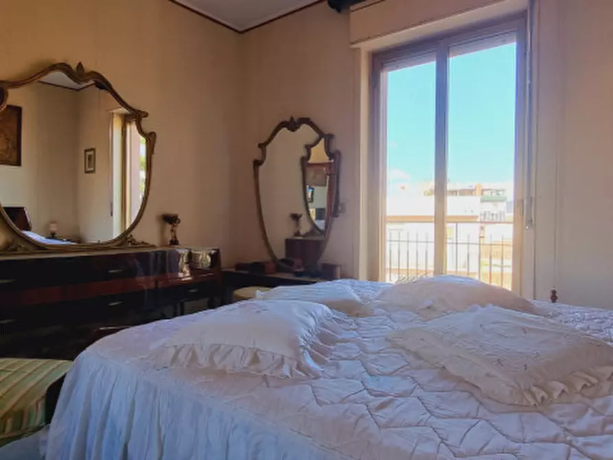 Immagine 24 di Appartamento in vendita  in Via Armado Curcio, 40 a Barcellona Pozzo Di Gotto