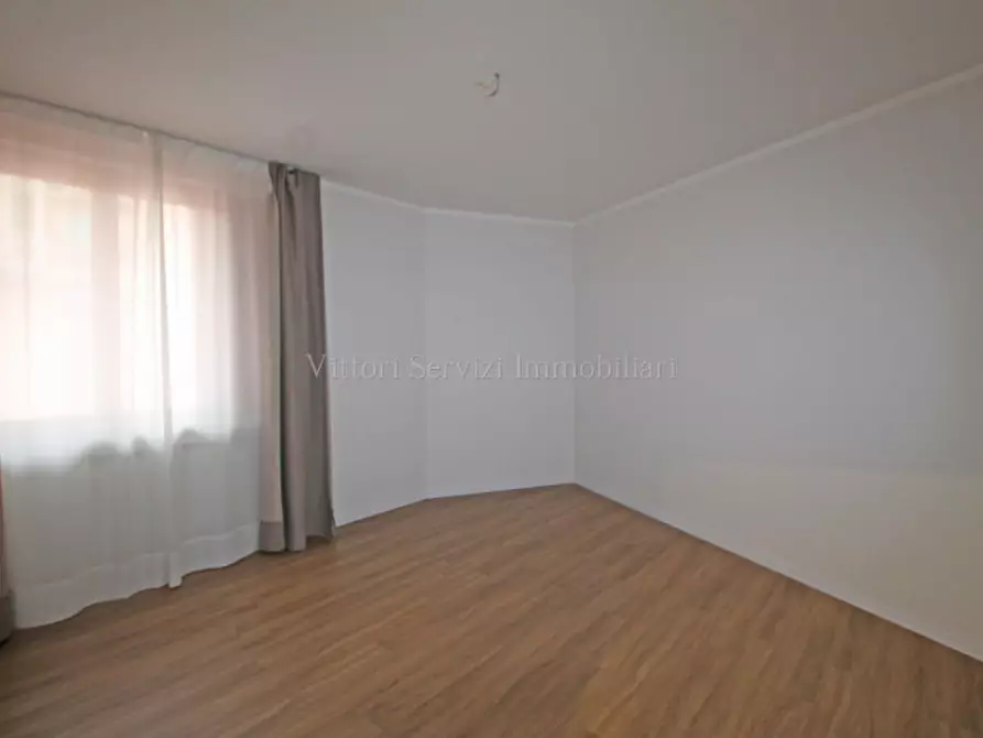 Immagine 11 di Appartamento in vendita  in viale Trieste a Sinalunga