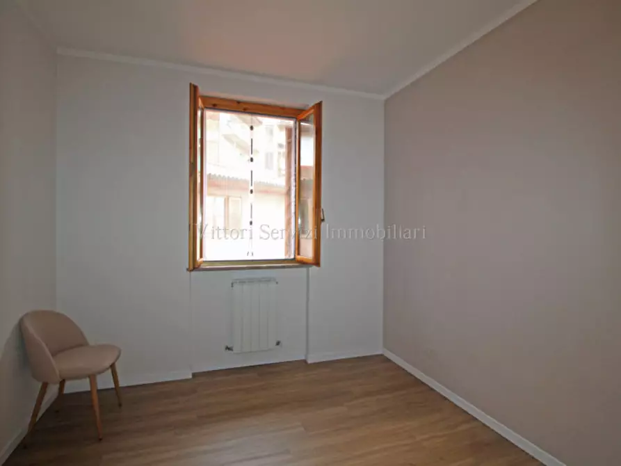 Immagine 13 di Appartamento in vendita  in viale Trieste a Sinalunga