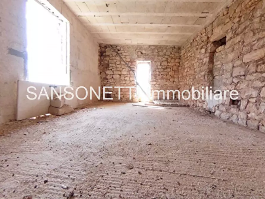 Immagine 25 di Rustico / casale in vendita  in CIURE' a Monopoli