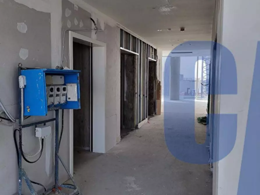 Immagine 12 di Ufficio in affitto  in VIA BISCEGLIE a Milano