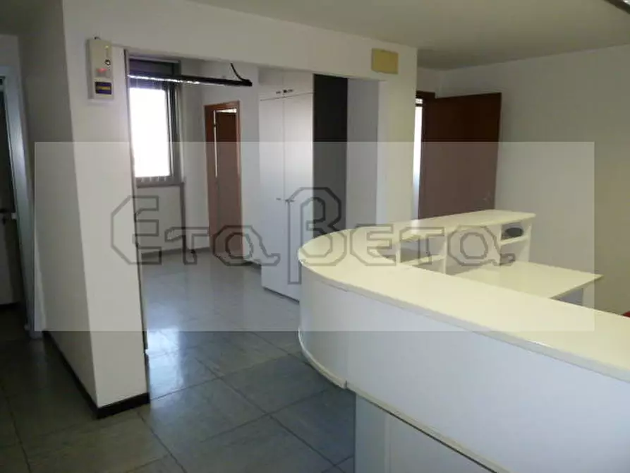 Immagine 14 di Ufficio in vendita  in Corso Stati Uniti a Padova