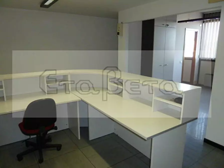 Immagine 15 di Ufficio in vendita  in Corso Stati Uniti a Padova