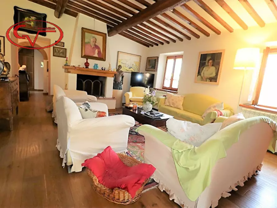 Immagine 22 di Villa in vendita  in vald'ambra a Bucine