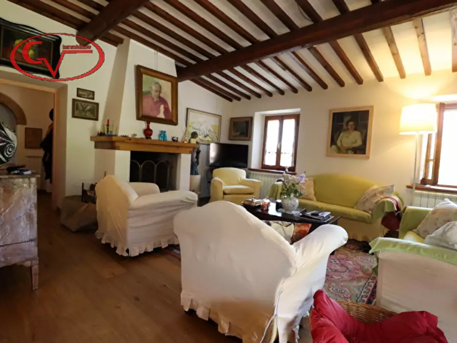 Immagine 30 di Villa in vendita  in vald'ambra a Bucine