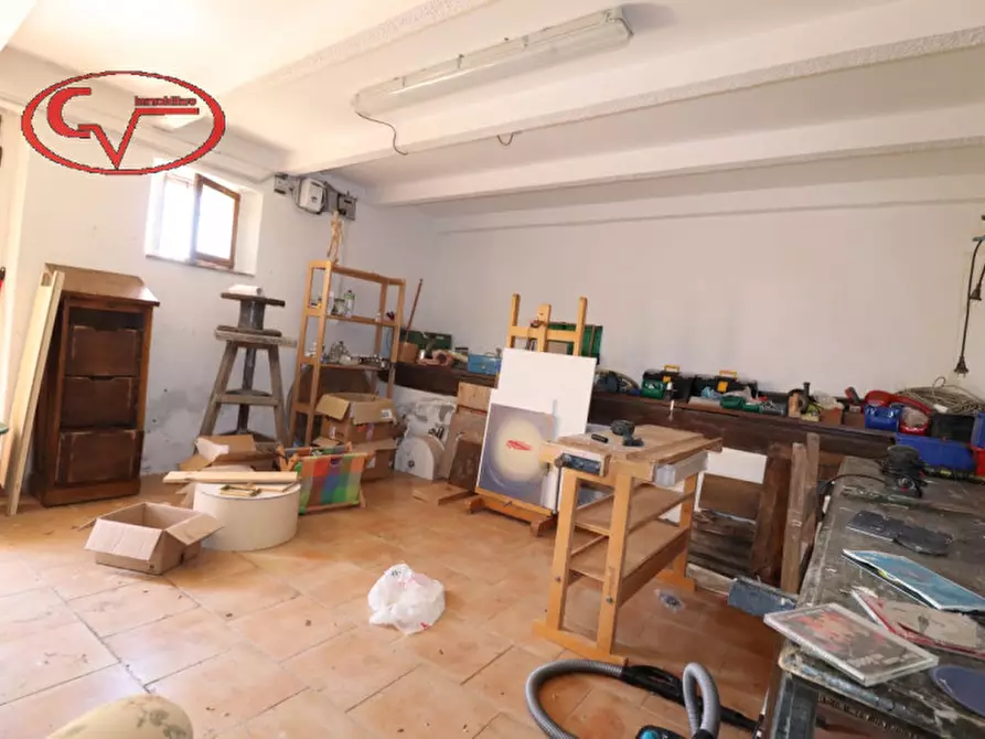 Immagine 48 di Villa in vendita  in vald'ambra a Bucine