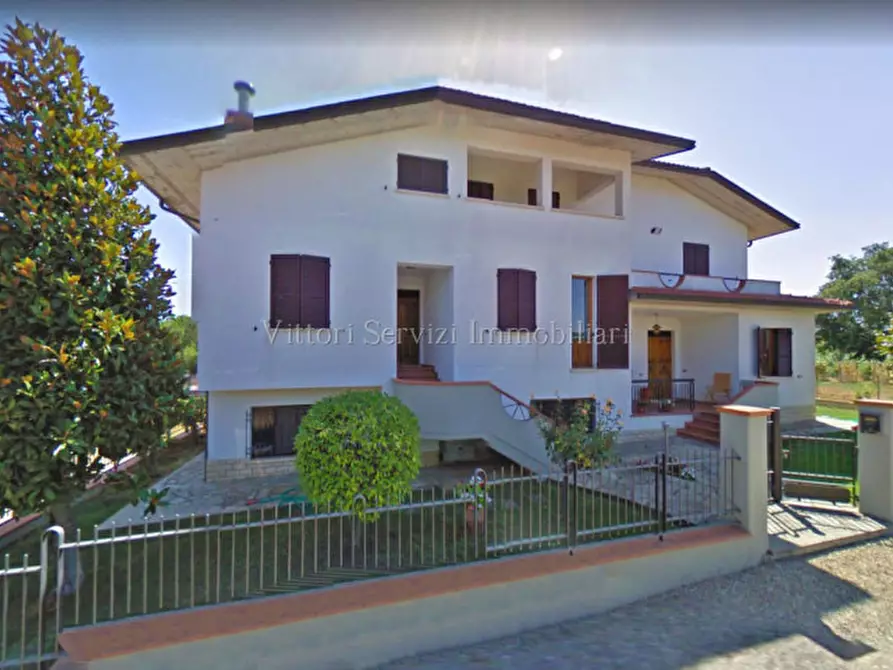 Immagine 1 di Casa bifamiliare in vendita  in Via Arezzo a Montepulciano