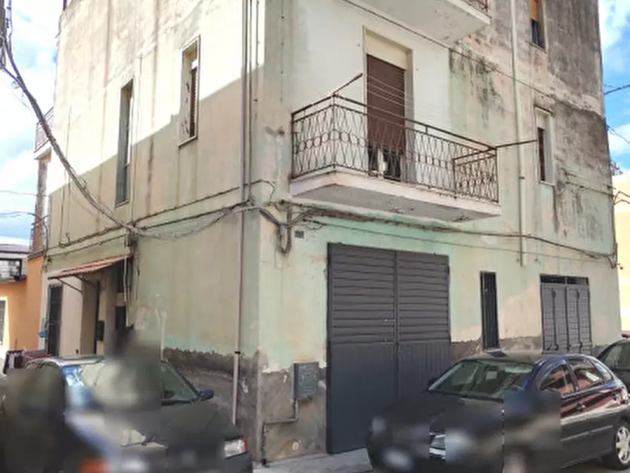 Immagine 1 di Casa bifamiliare in vendita  in via Palermo n.116 a Palagonia
