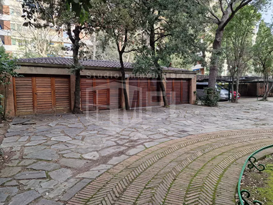 Immagine 31 di Appartamento in vendita  in via goito 36 a Livorno