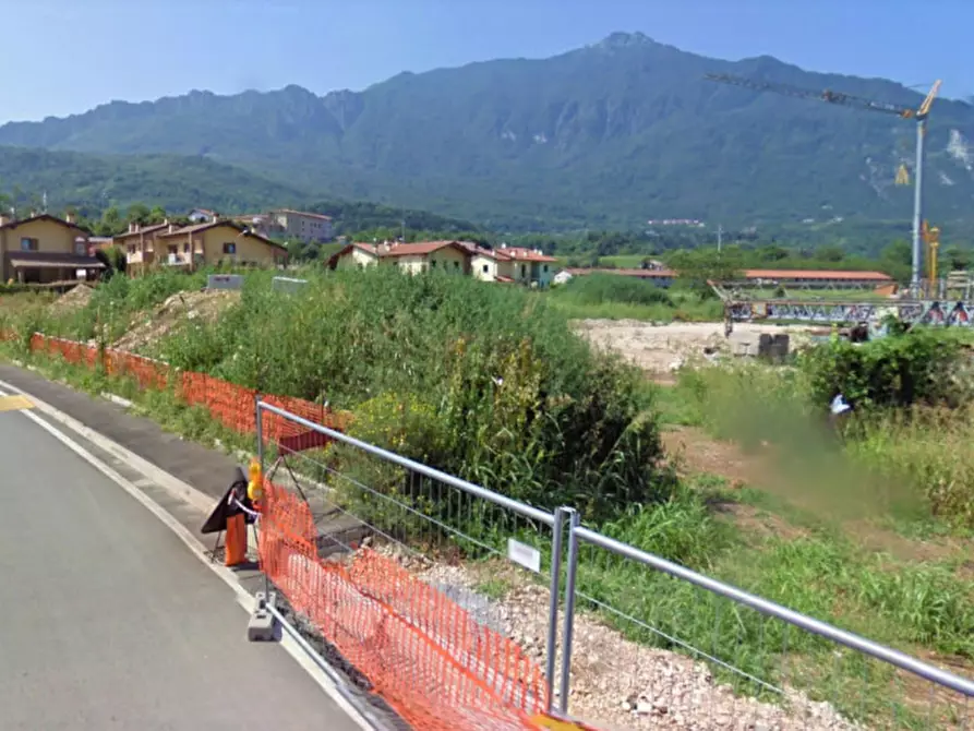 Immagine 1 di Terreno in vendita  in Via Velo, N. snc a Velo D'astico