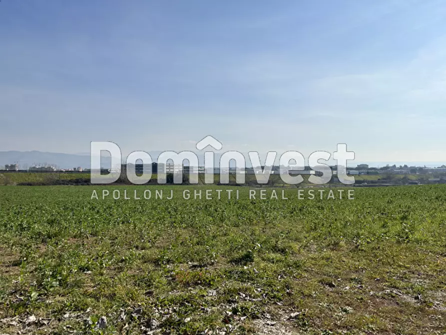 Immagine 12 di Terreno in vendita  in Via Tiburtina Valeria a Guidonia Montecelio