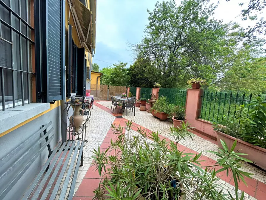 Immagine 1 di Appartamento in vendita  in Strada martiri di Casaltone a Sorbolo Mezzani