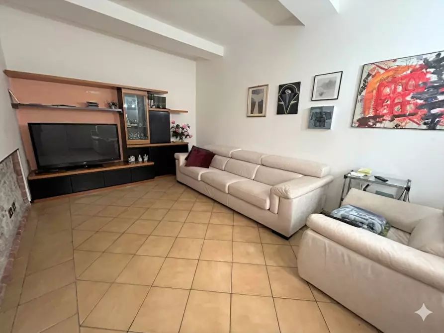 Immagine 4 di Appartamento in vendita  in Strada martiri di Casaltone a Sorbolo Mezzani