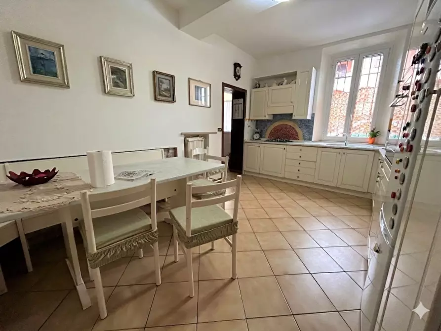 Immagine 5 di Appartamento in vendita  in Strada martiri di Casaltone a Sorbolo Mezzani