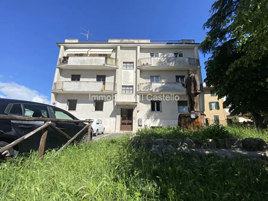 Immagine 1 di Appartamento in vendita  a Passignano Sul Trasimeno