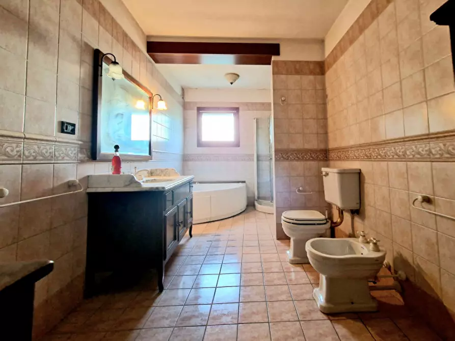 Immagine 8 di Casa indipendente in vendita  in VIA UMBERTO 1 a Borgo Veneto