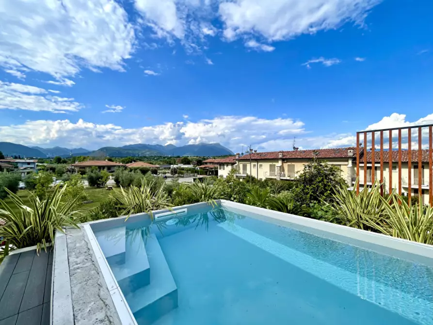 Immagine 5 di Casa bifamiliare in vendita  in Via Alessandro Manzoni a Puegnago Sul Garda