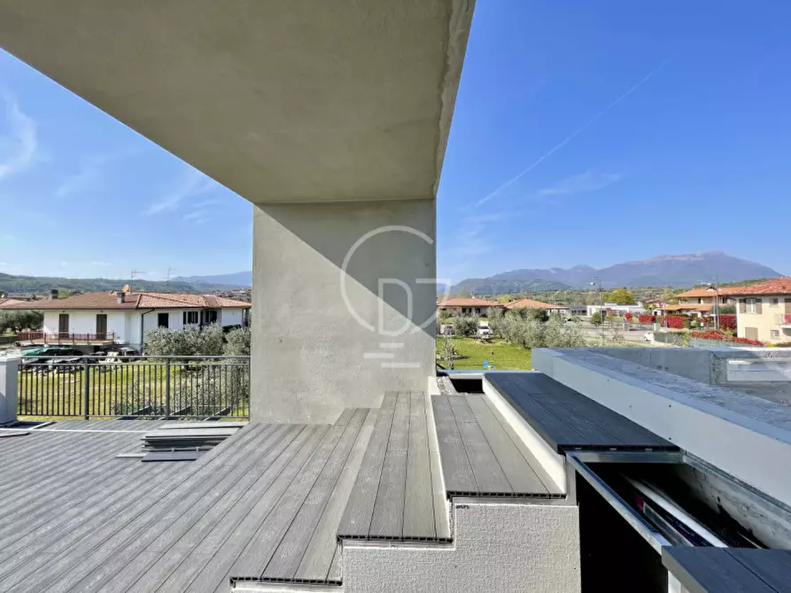 Immagine 8 di Casa bifamiliare in vendita  in Via Alessandro Manzoni a Puegnago Sul Garda