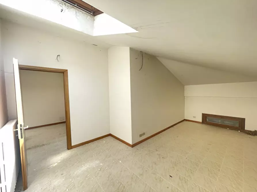 Immagine 9 di Appartamento in vendita  a Suzzara