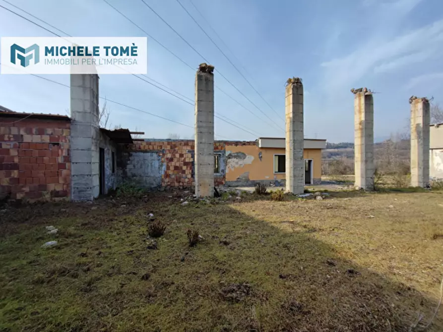 Immagine 8 di Capannone industriale in vendita  in via del marmo a Dolcè