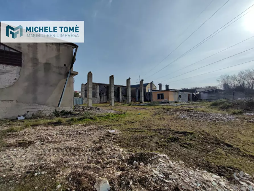 Immagine 19 di Capannone industriale in vendita  in via del marmo a Dolcè