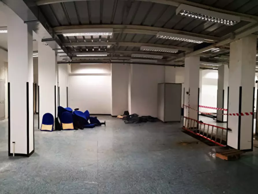 Immagine 9 di Ufficio in affitto  in Via Cristoforo Colombo 149 a Roma