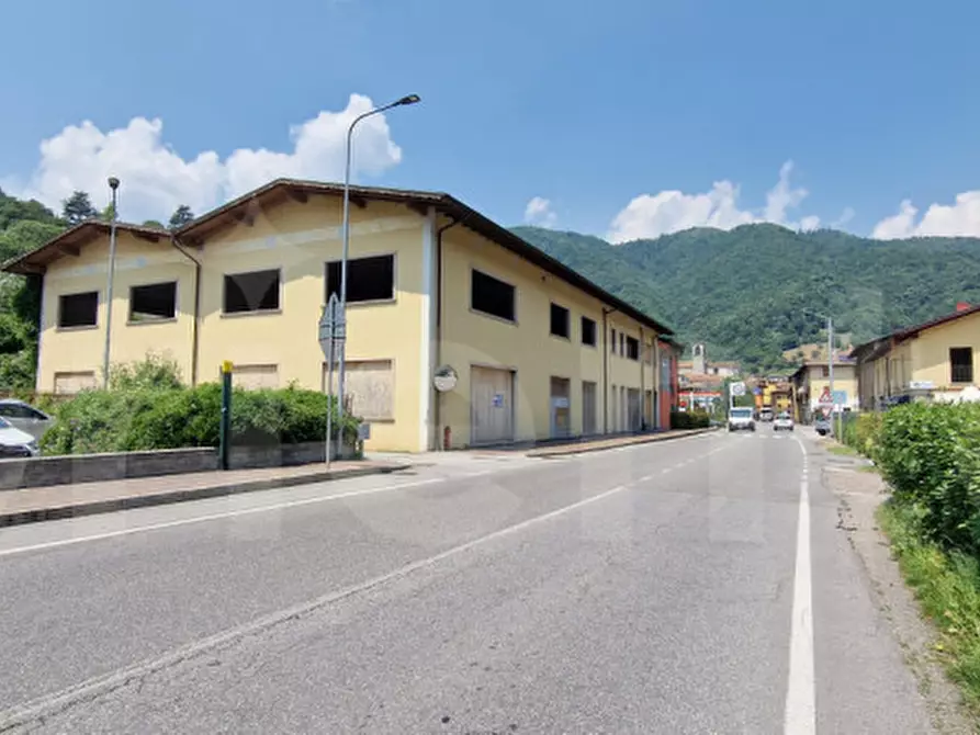 Immagine 1 di Rustico / casale in vendita  in via tita secchi a Vestone