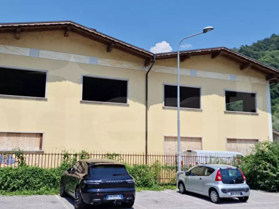 Immagine 3 di Rustico / casale in vendita  in via tita secchi a Vestone