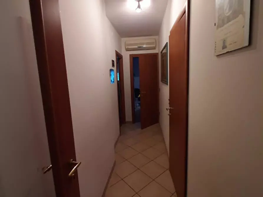 Immagine 15 di Appartamento in vendita  in VIA CESARE BATTISTI a Mira