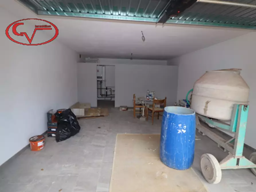 Immagine 10 di Villa in vendita  in setteponti a Loro Ciuffenna