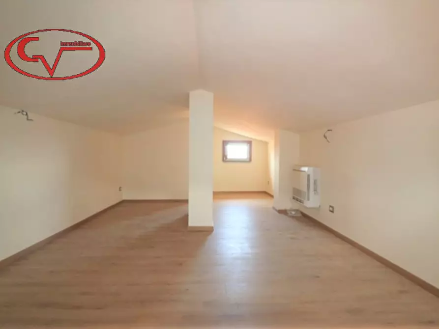 Immagine 26 di Villa in vendita  in setteponti a Loro Ciuffenna