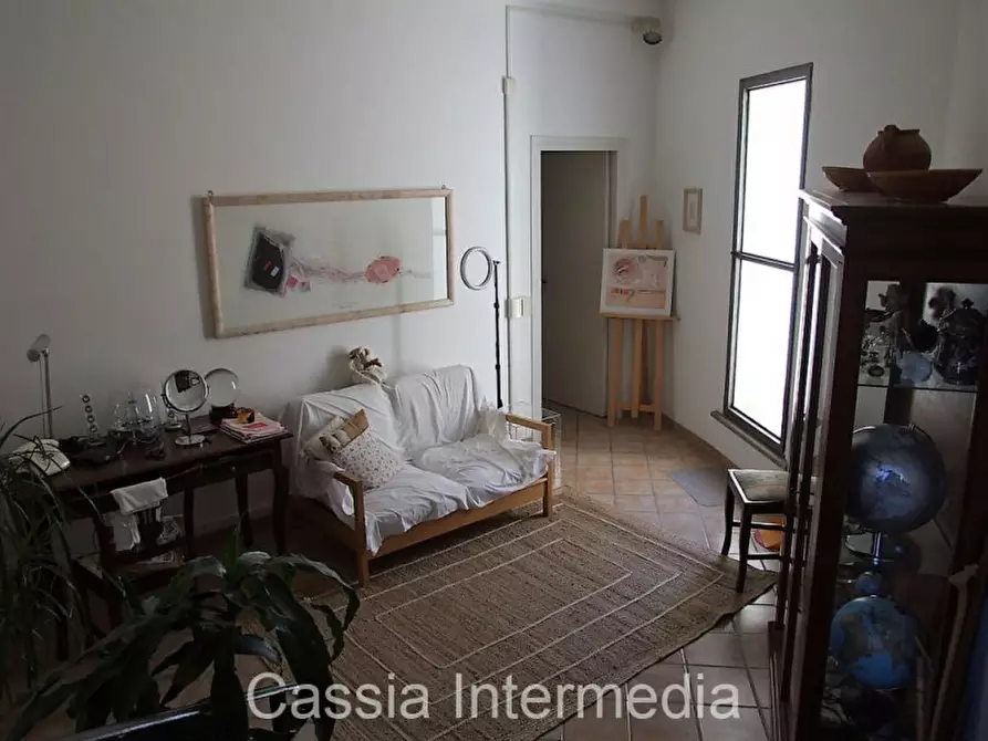 Immagine 1 di Ufficio in affitto  in Via Cancelleria Vecchia a Castel Sant'elia