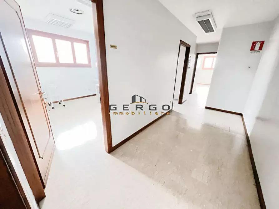 Immagine 1 di Ufficio in vendita  in via San Girolamo Barbarigo a Albignasego