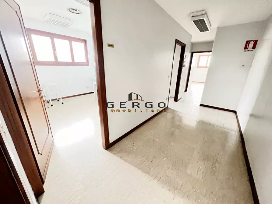 Immagine 22 di Ufficio in vendita  in via San Girolamo Barbarigo a Albignasego