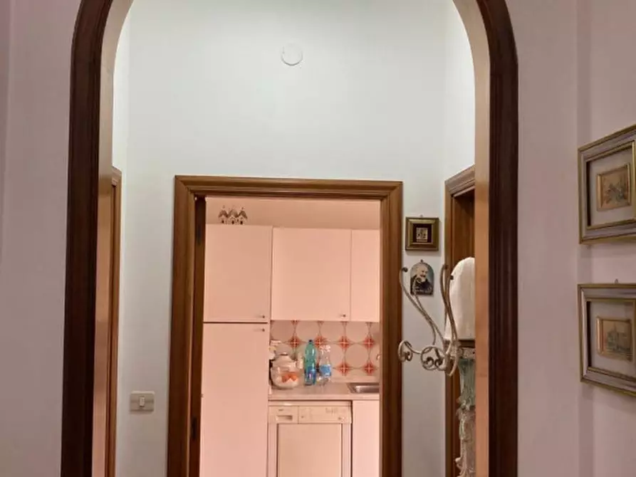 Immagine 12 di Palazzo in vendita  in Via per Francavilla a Ceglie Messapico