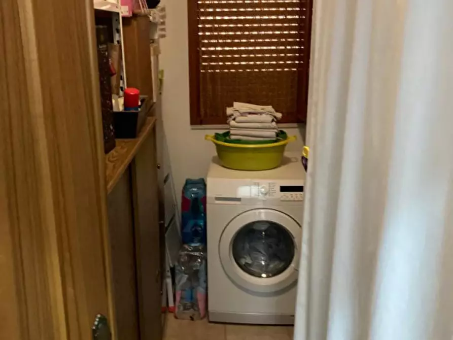 Immagine 13 di Palazzo in vendita  in Via per Francavilla a Ceglie Messapico