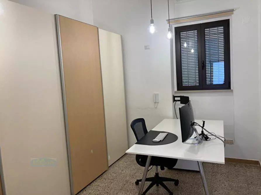 Immagine 17 di Palazzo in vendita  in Via per Francavilla a Ceglie Messapico