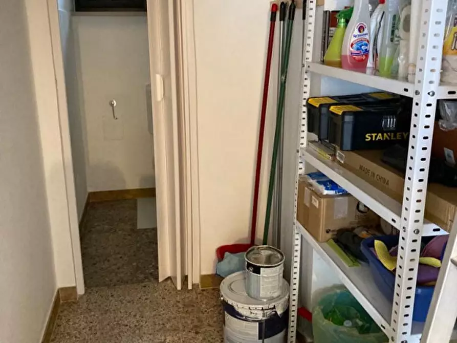 Immagine 21 di Palazzo in vendita  in Via per Francavilla a Ceglie Messapico