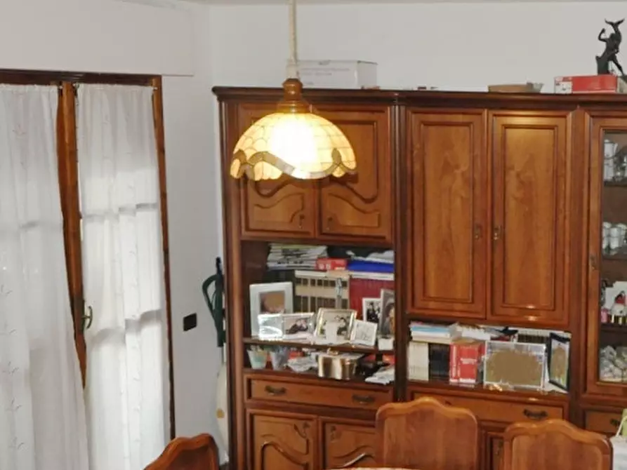 Immagine 4 di Casa indipendente in vendita  in viale Matteotti a Montevarchi