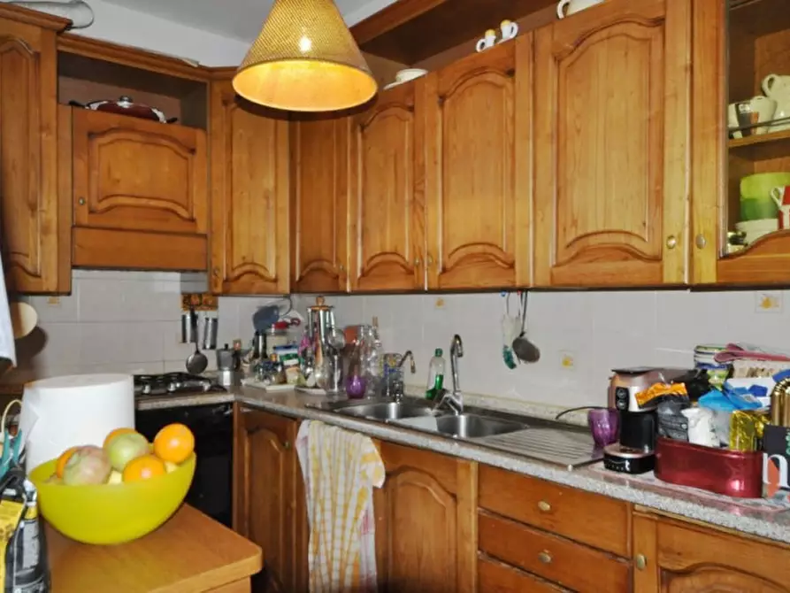 Immagine 5 di Casa indipendente in vendita  in viale Matteotti a Montevarchi